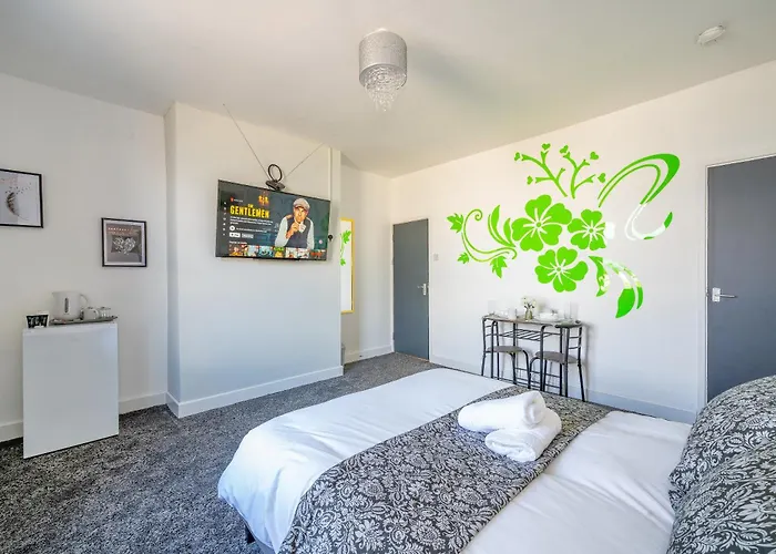 *rc246*for Your Relaxed & Cosy + Free Parking Homestay *